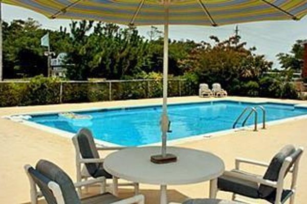 CAPE PINES MOTEL (Buxton)